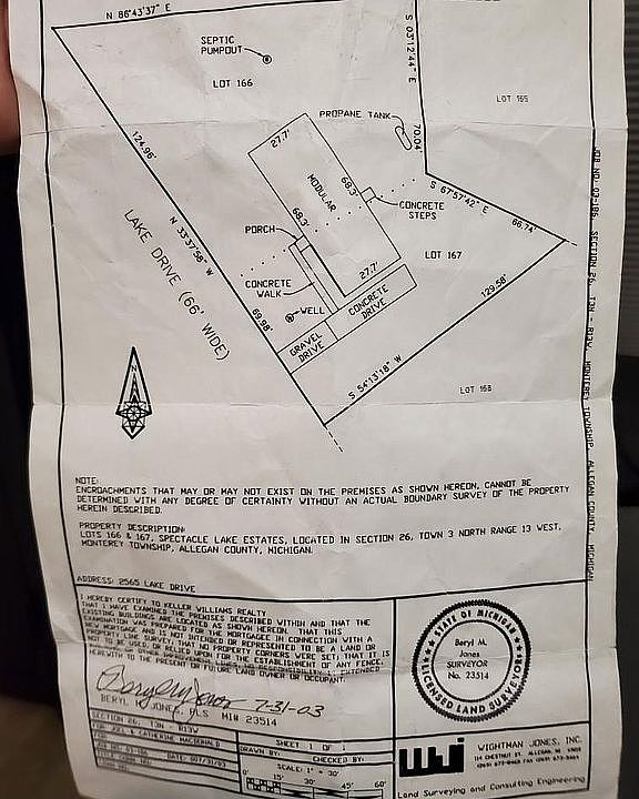 1st image of 2565 Lake Dr