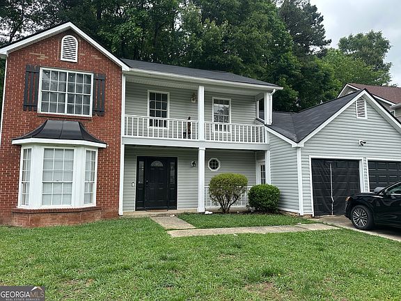 3rd image of 3915 Melanie Woods Dr