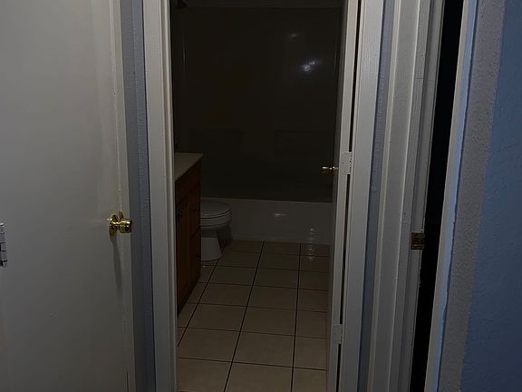 4th image of 2212 Lewis Ave APT 302