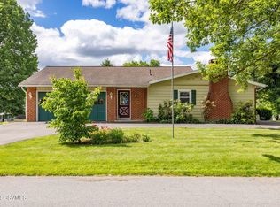 124 Maple St, Danville, PA 17821