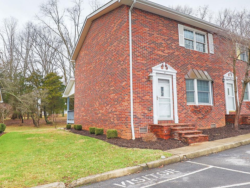 1st image of 17 Heritage Dr APT 21