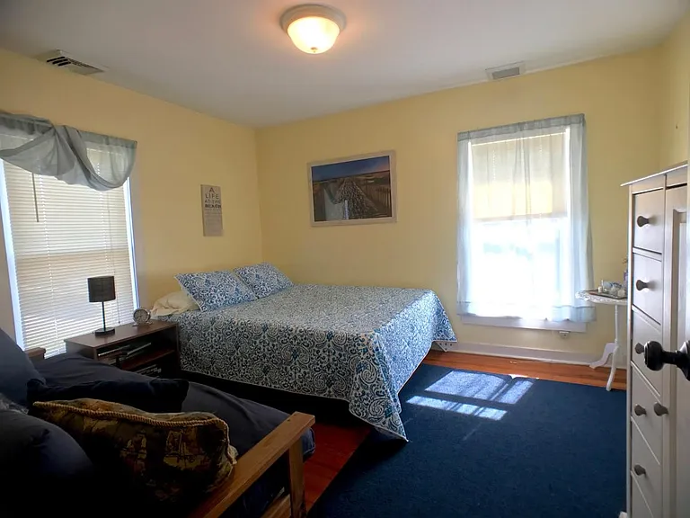 25 Briarwood Ave #B — Photo 14