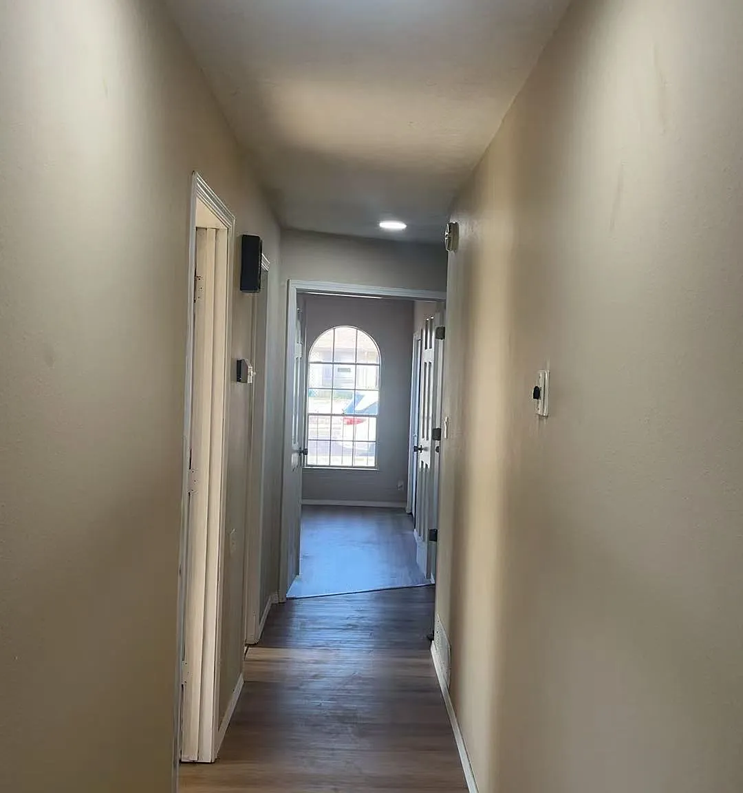 3 bed, 1777 sqft, $2,500 — Photo 3