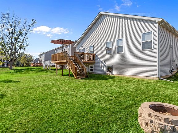 2nd image of 8 Heartland Dr