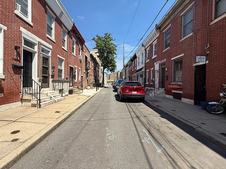 1109 E Wilt St — Photo 41