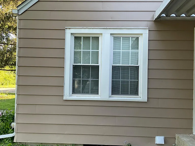 4822 Forest Hills Rd — Photo 2