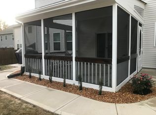 649 Stapleford Ln, Fuquay Varina, NC 27526