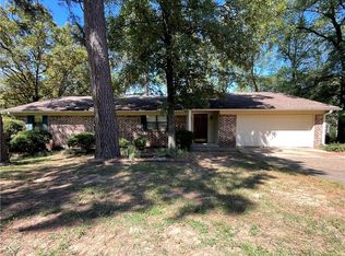 107 Sunset Dr, Russellville, AR 72802