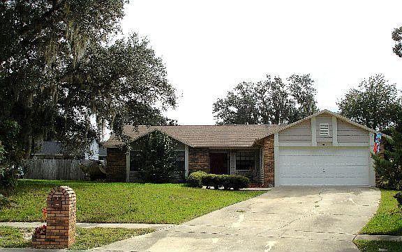 Quiet Cul-de-sac Setting!