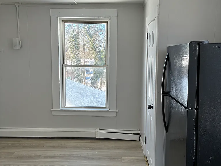 16 Jennings Ave #C — Photo 2