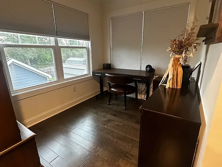 138 Oakland Dr — Photo 16