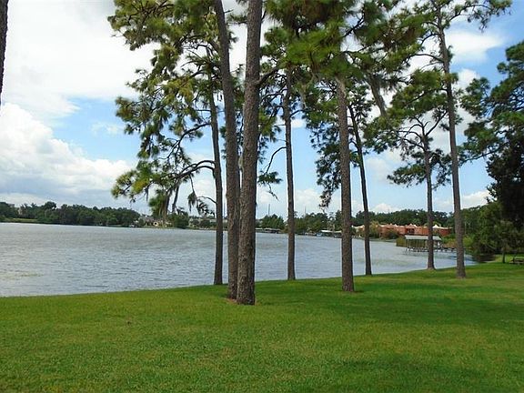 3rd image of 1249 Lake Willisara Cir #22