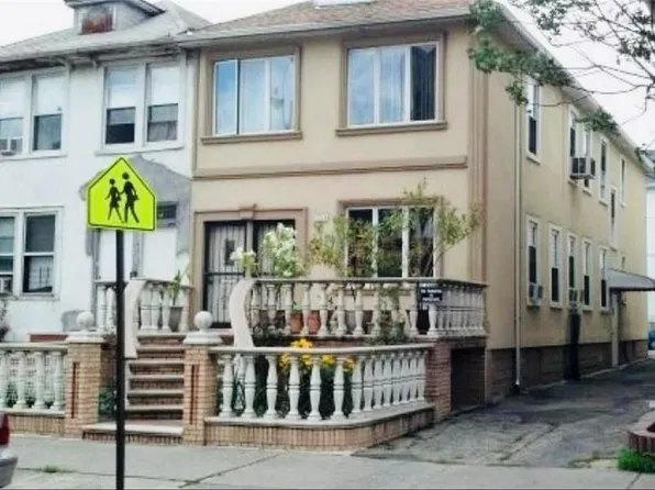 7210 Bay Pkwy, Brooklyn, NY 11204