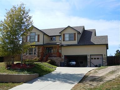 1st image of 6851 Hillpark Ave