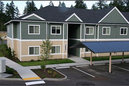 1st image of 5707 Woodmont Ln SE Unit 104