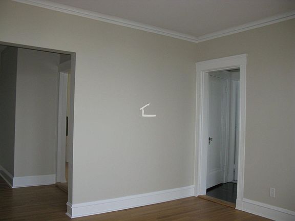 4th image of 2039 Commonwealth Ave APT 15