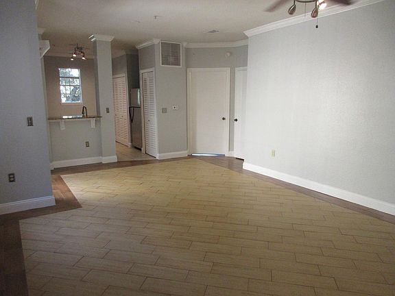 3rd image of 114 Vista Verdi Cir Unit 224
