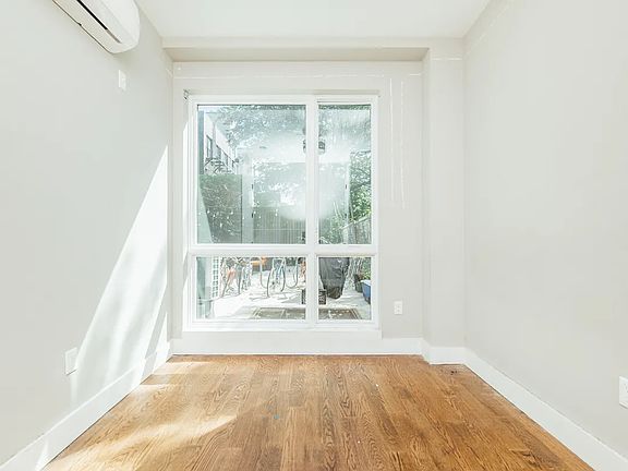 4th image of 102 Central Ave #1B