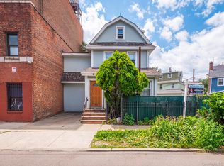 11614 Bessemer St, Richmond Hill, NY 11418