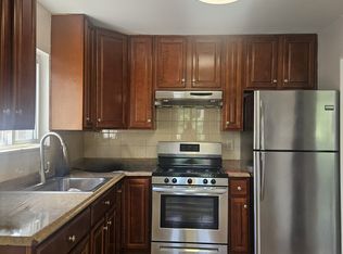 22-10 73rd St #2L, East Elmhurst, NY 11370