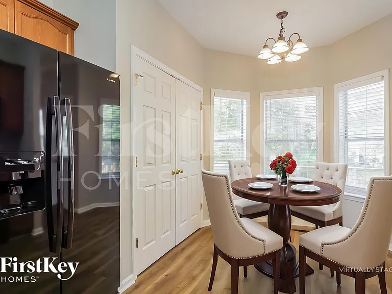 623 Shelby Forest Trl — Photo 8