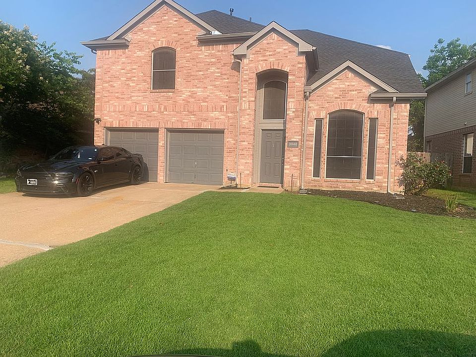 1st image of 3940 Holly Hill Dr