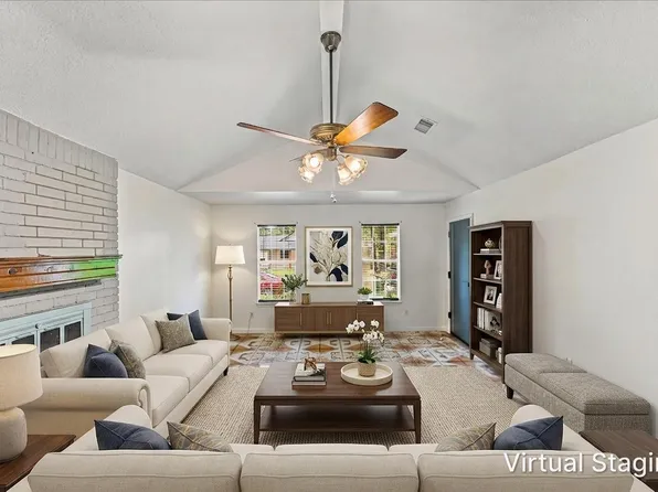 112 Ponderosa Trl, Conroe, TX 77301