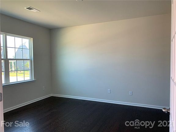 4th image of 17526 Snug Harbor Road Pl #78