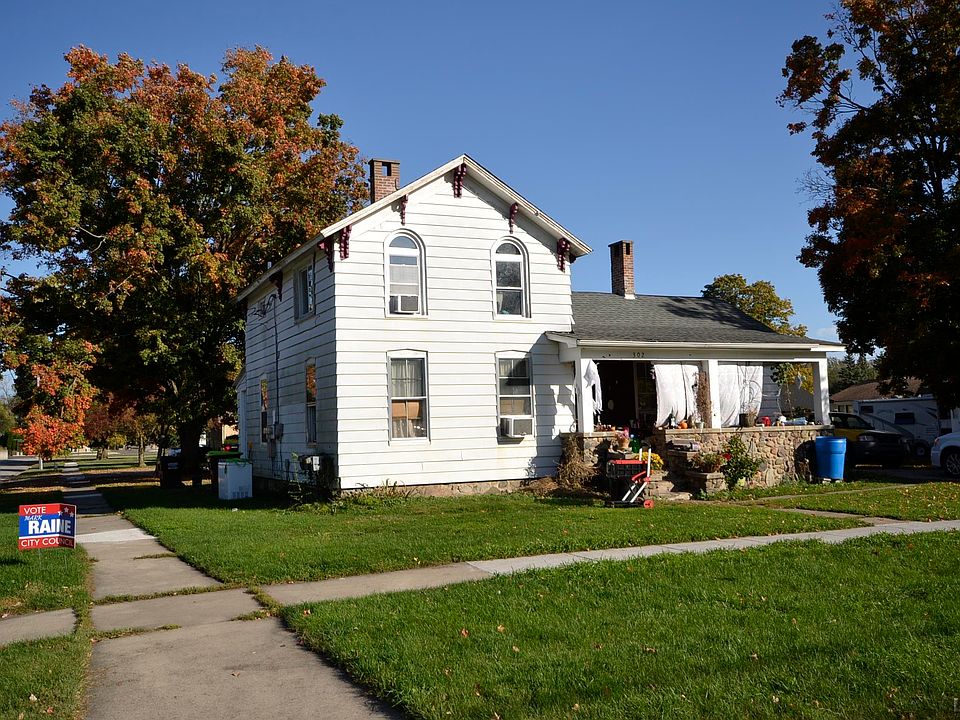 1st image of 302 S Maumee St