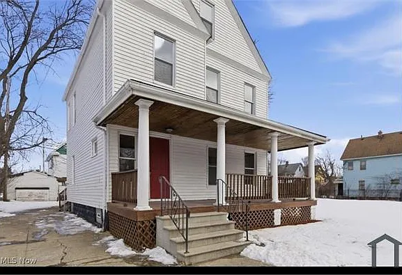 10525 Elk Ave — Photo 2