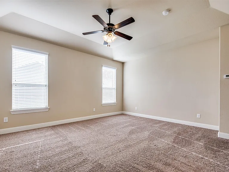 309 Harcourt Ave — Photo 16