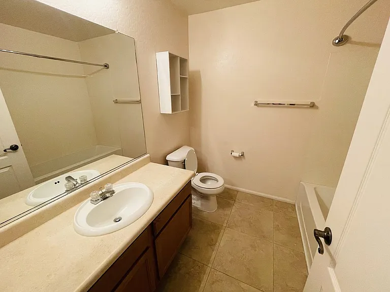 39974 W Thornberry Ln — Photo 16