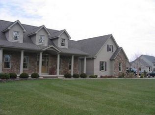 11066 Keller Rd, Clarence, NY 14031