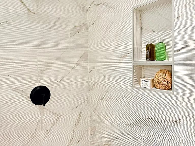 Walk in shower