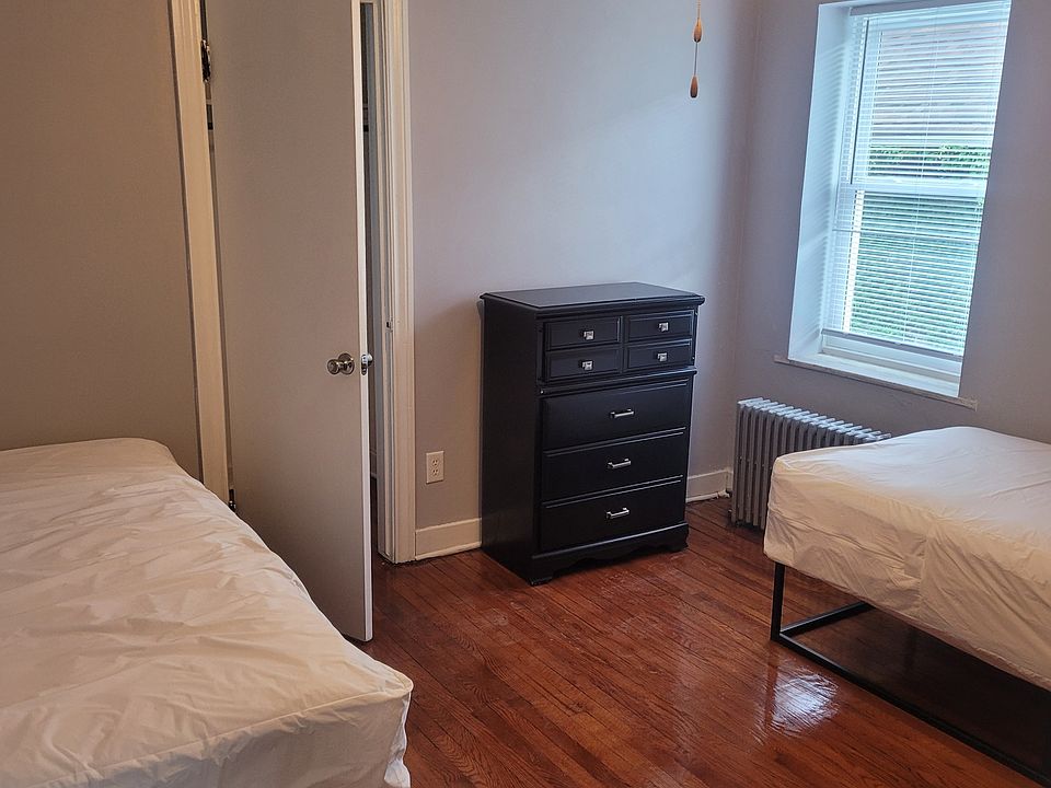 1st image of 4122 Euclid Ave Floor 2
