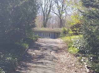 46 Willoughby Path, East Northport, NY 11731