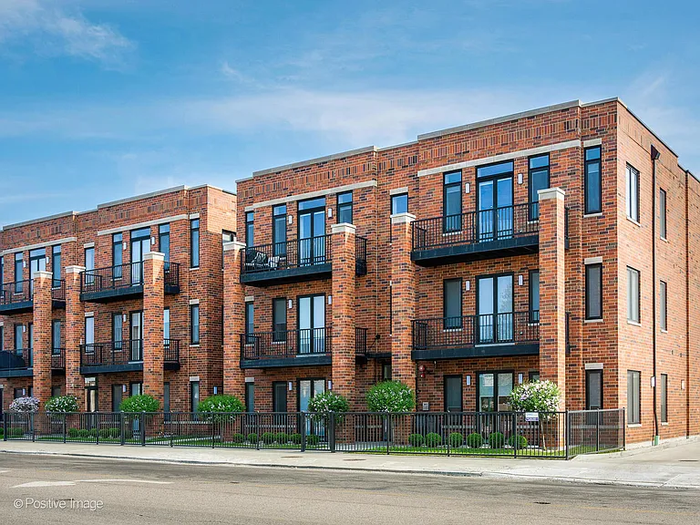 7355 W Grand Ave #3 — Photo 11