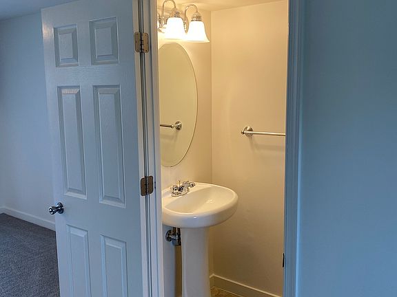 3rd image of 1726 Village Square Ct #1726