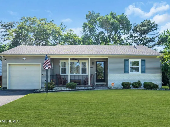 10 York Street, Toms River, NJ 08757