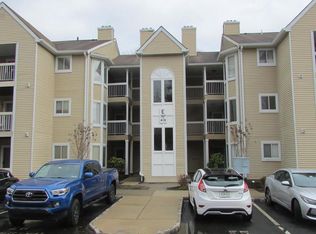 415 Silvia St #415, Ewing, NJ 08628