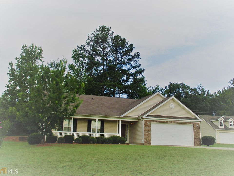 2nd image of 112 Huntington Ter