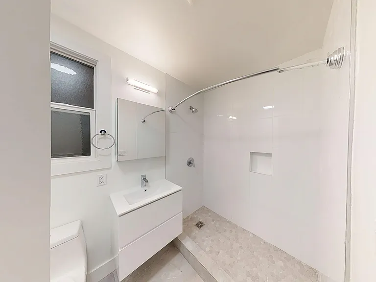 2500 Durant Avenue — Photo 9