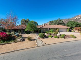 25909 Kornblum Dr, Escondido, CA 92026