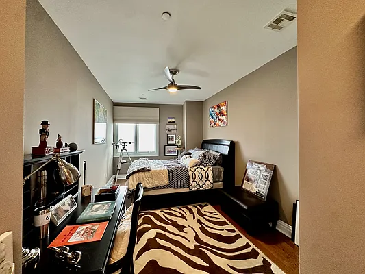 Rented by R New York | media 26