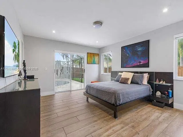 3 bed, 2.0 bath, 1539 sqft, $4,800 — Photo 4