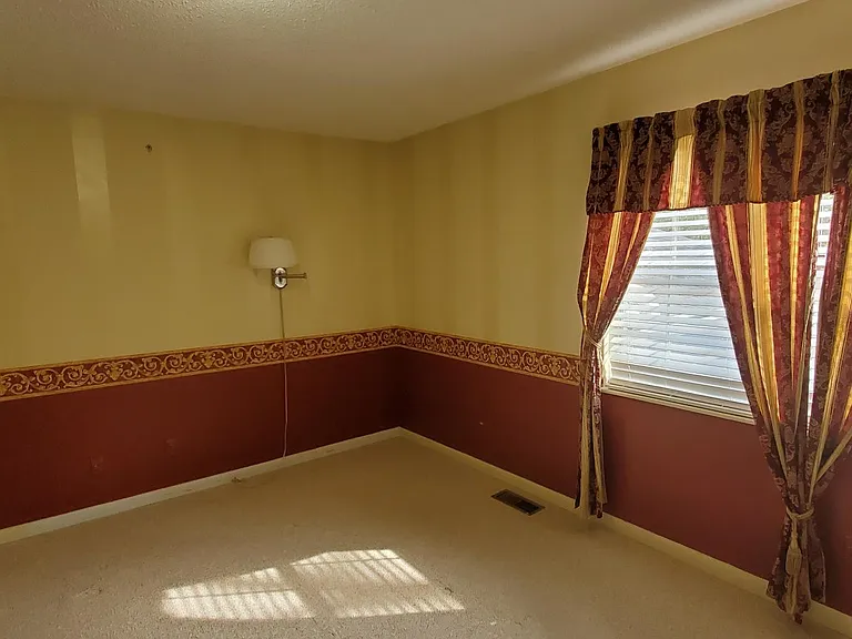 8122 Wiebelo Dr — Photo 13