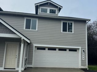 698 Hansen St SE, Tumwater, WA 98501