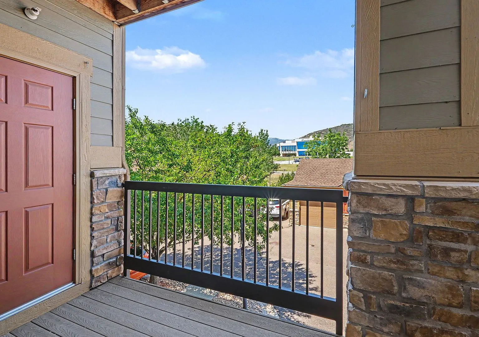 Beautifully Updated 2 Bed / 2 Bath Condo with Garage in Chatfield Bluffs — Photo 3
