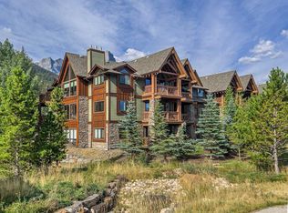 106 W Stewart Creek Lndg #218, Canmore, AB T1W0G6