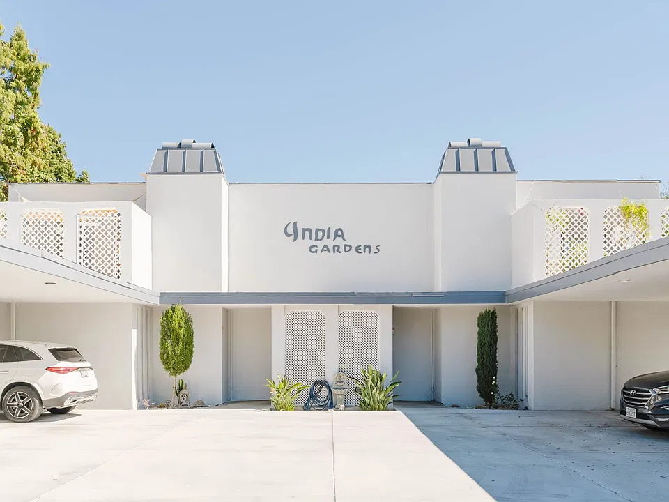 432 S Sierra Madre Blvd #5